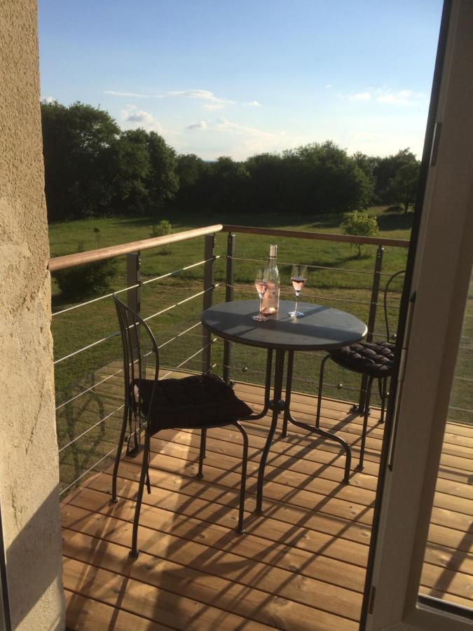 Les Petits Chenes Bed & Breakfast La Pellerine  Bagian luar foto