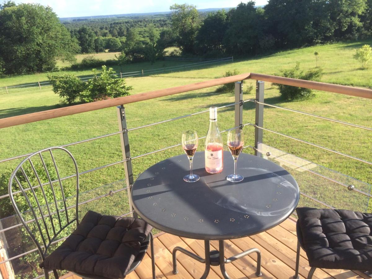 Les Petits Chenes Bed & Breakfast La Pellerine  Bagian luar foto